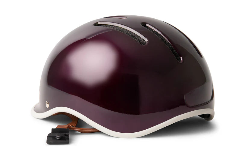 Thousand Heritage 2.0 Helm Chic - a - Cherry Cola