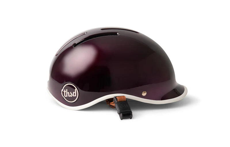 Thousand Heritage 2.0 Helm Chic - a - Cherry Cola