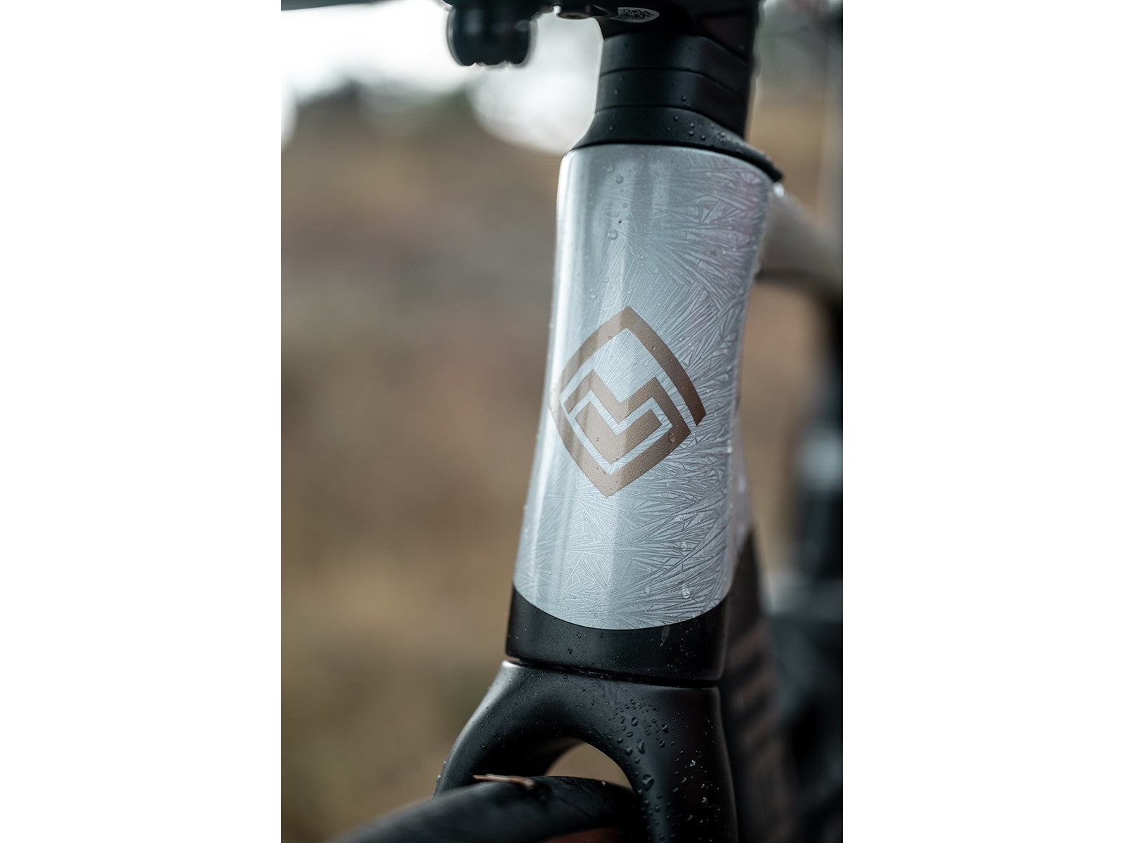Megamo Raise 05 CW 2025 White Ice L