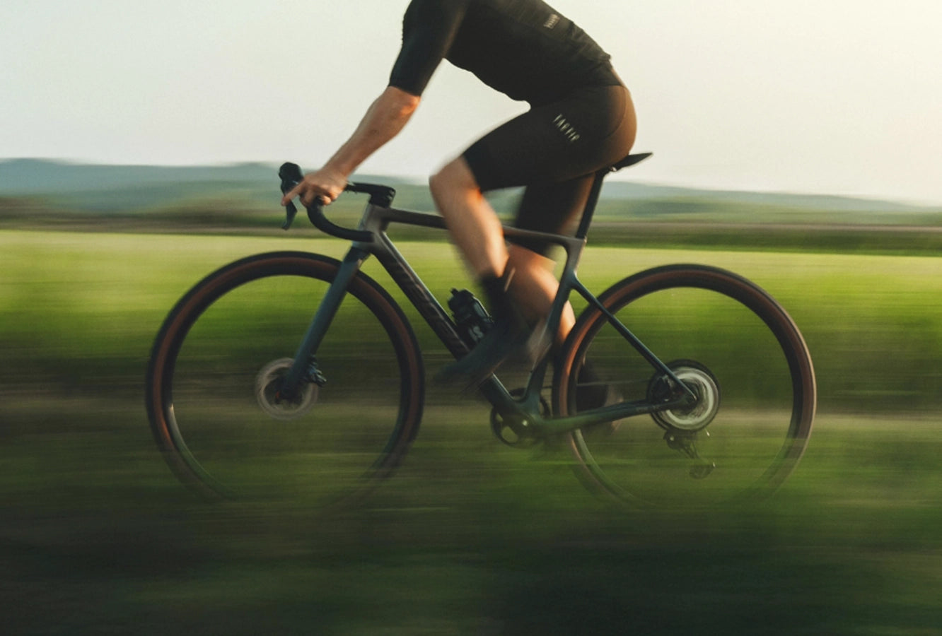 Megamo Silk 04 Gravelbike Schwarz 2026