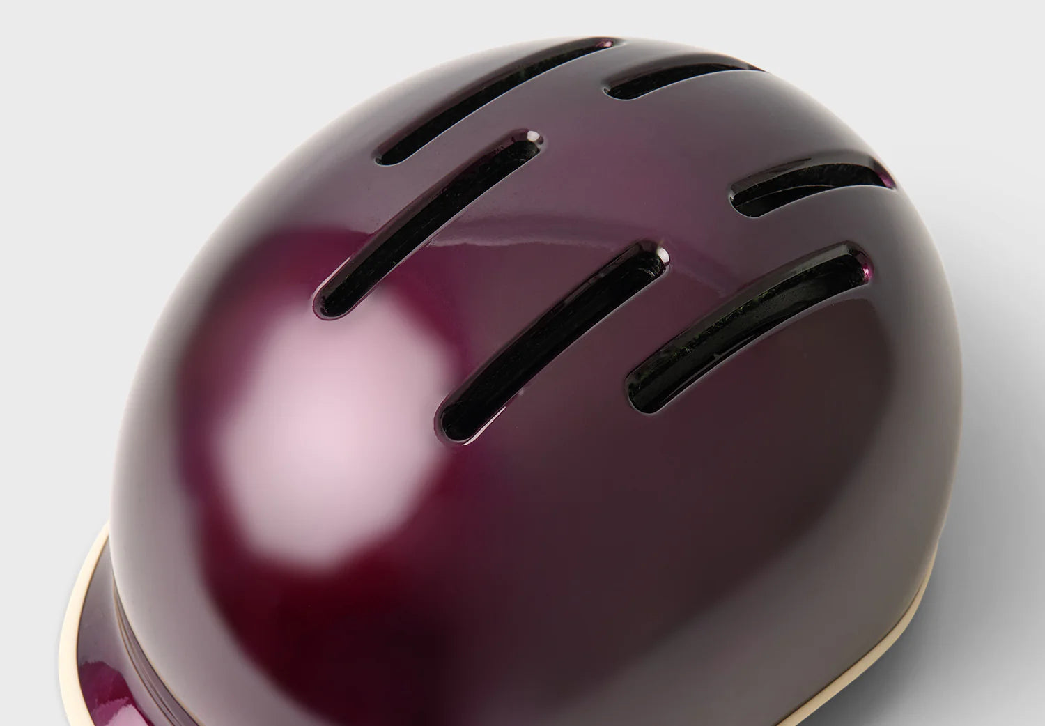 Thousand Heritage 2.0 Helm Chic - a - Cherry Cola