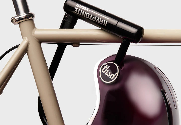 Thousand Heritage 2.0 Helm Chic - a - Cherry Cola